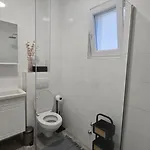 Val וילה Debeljak