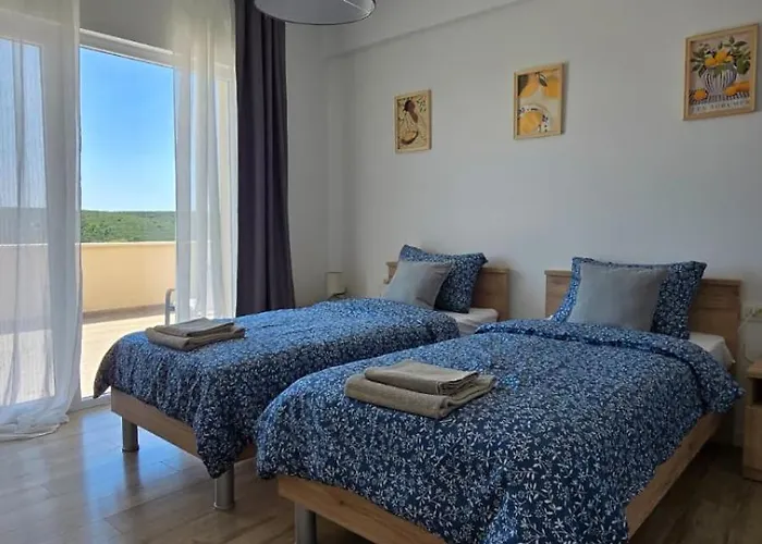 Val Vila