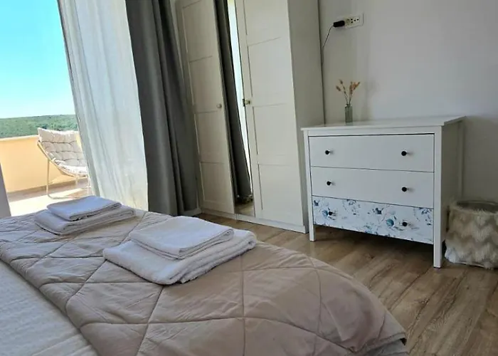 Val * Debeljak